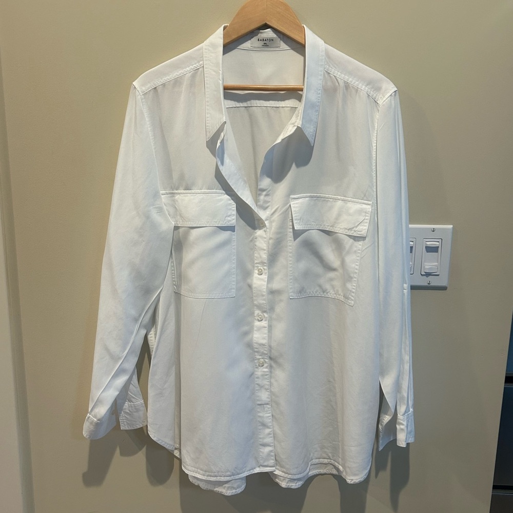 EUC Babaton size 2XL White Button-Up Shirt